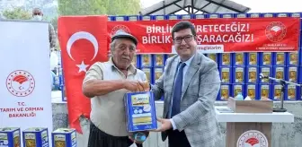 Köyceğiz'de 658 arıcıya 82 ton arı yemi dağıtıldı