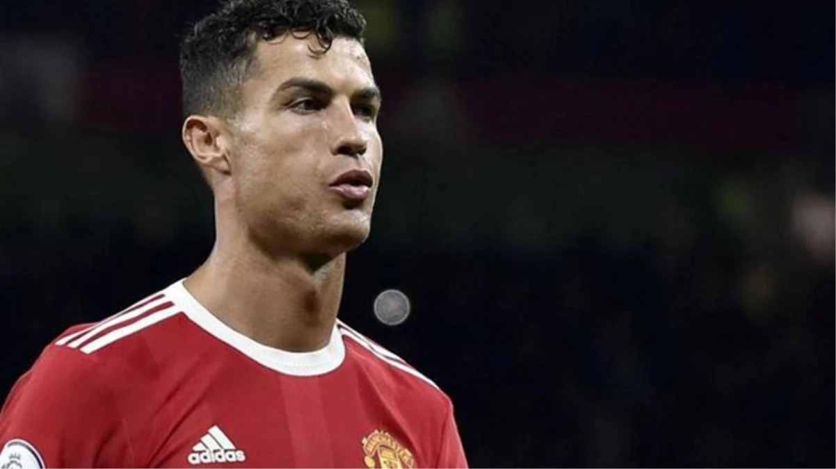 Ronaldo Manchester United\'dan ayrılmak istiyor! Yönetim ne yapacağını bilemez halde