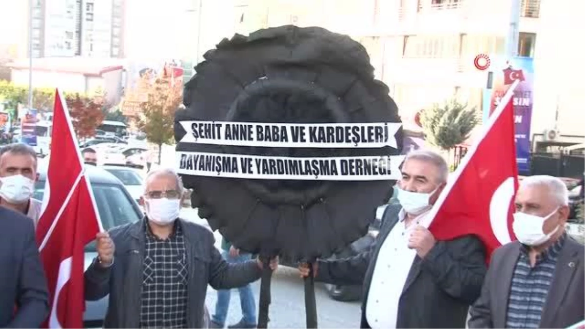 Şehit babaları İYİ Parti\'de Lütfü Türkkan\'a tepki gösterdi