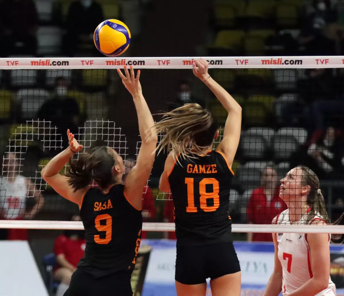 Voleybol: Misli.com Sultanlar Ligi