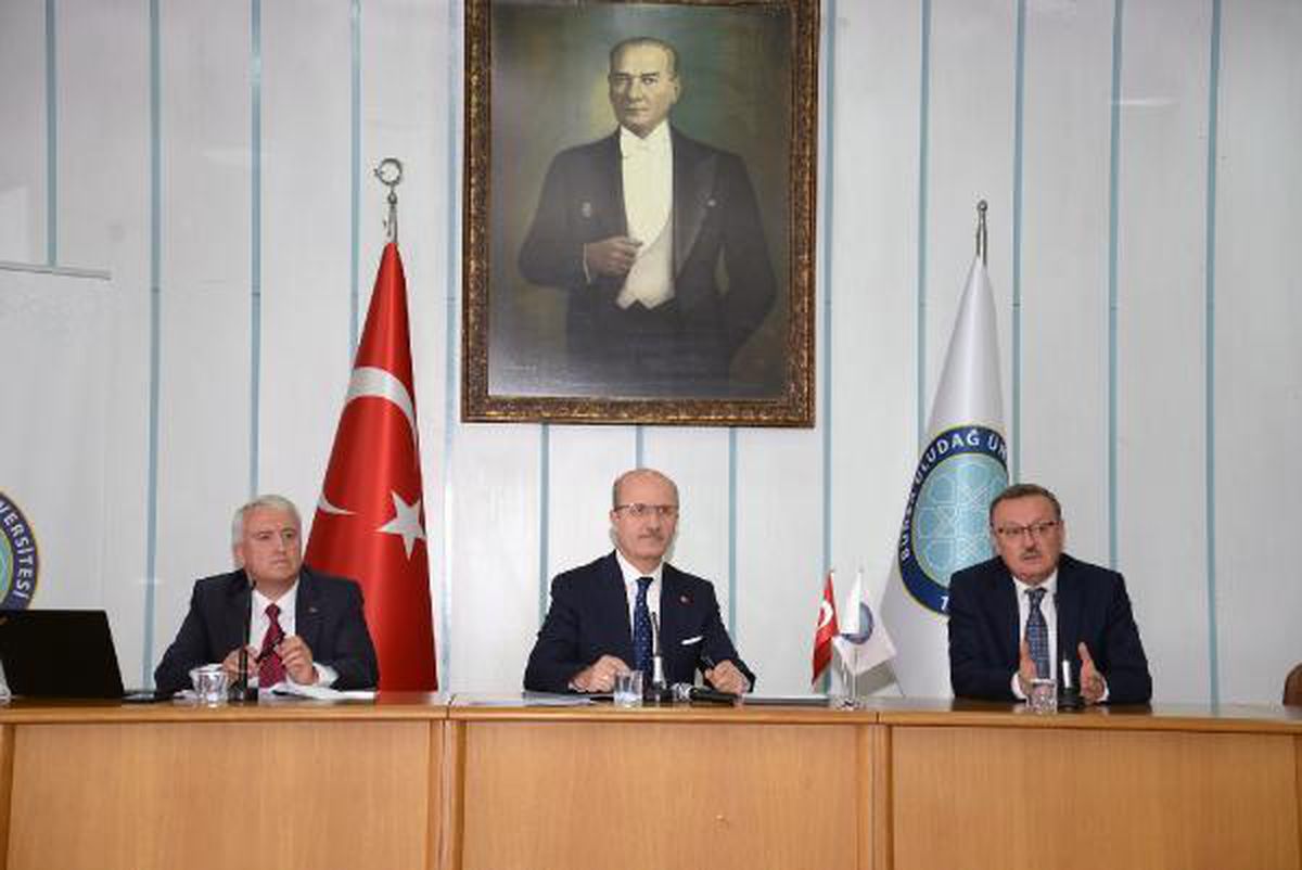 YÖK Başkanı, BUÜ\'lü akademisyenlerle buluştu