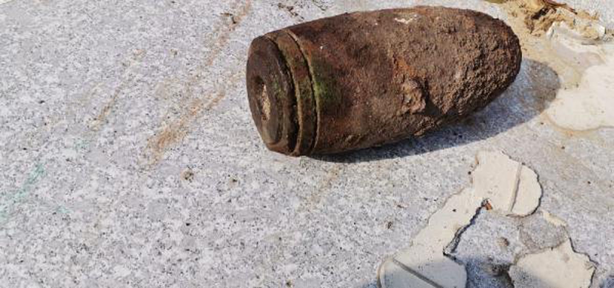 Bahçede gömülü bulunan tanksavar mühimmatı imha edildi