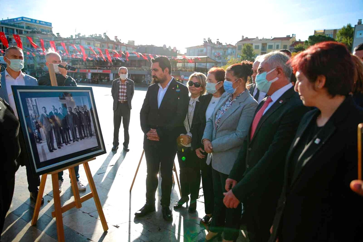 Başkan Çerçioğlu, Atatürk Fotoğrafları Sergisi\'ni gezdi