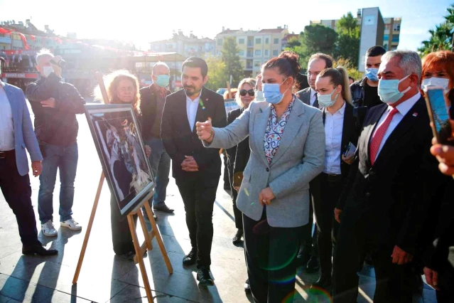 Başkan Çerçioğlu, Atatürk Fotoğrafları Sergisi'ni gezdi