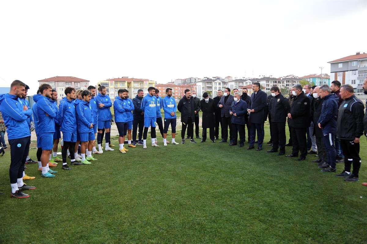 Belediye Kütahyaspor\'a moral ziyareti