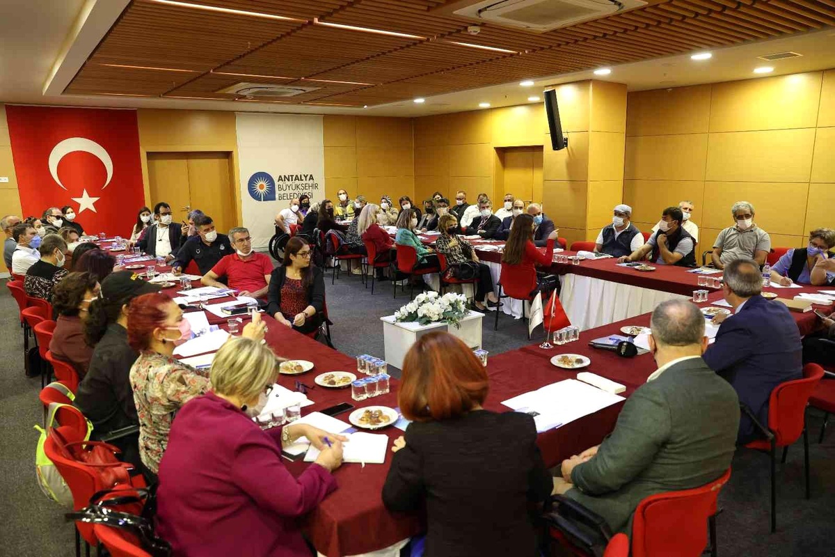Büyükşehir, Engelsiz Hizmet Komisyonu, pandemi sonrası ilk kez toplandı