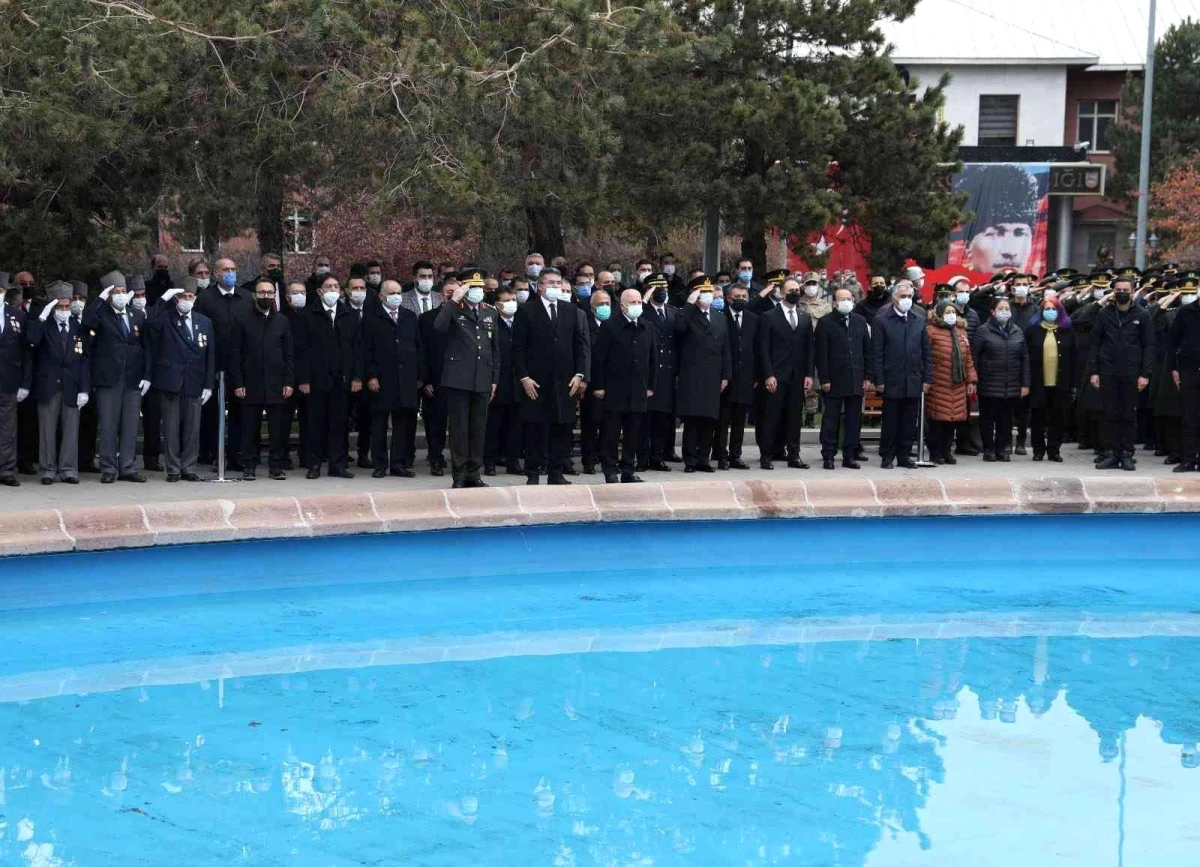 Erzurum\'da 10 Kasım Atatürk\'ü anma töreni