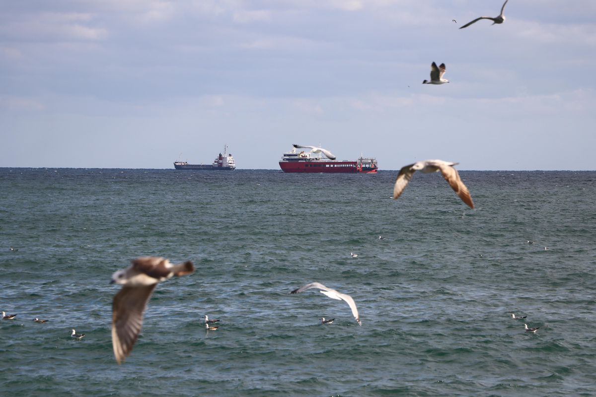 Marmara Denizi\'nde ulaşıma poyraz engeli