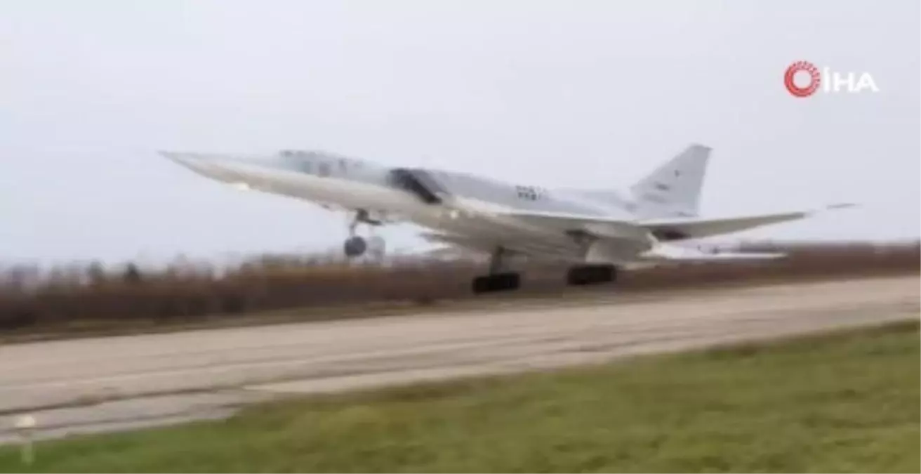 Rus stratejik bombardıman uçakları, Belarus üzerinde devriye uçuşu gerçekleştirdi