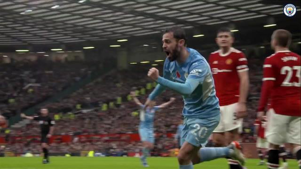 Saha Kenarı Kamerası: Manchester United 0-2 Manchester City