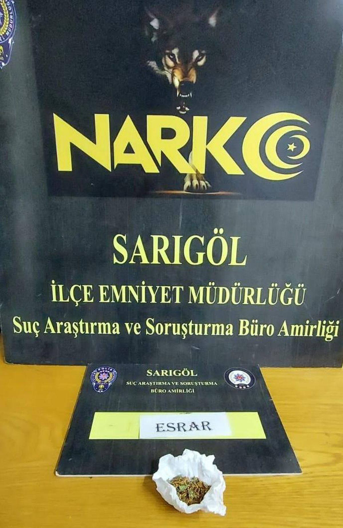 Sarıgöl\'de uyuşturucu ile yakalanan 2 kişi gözaltına alındı