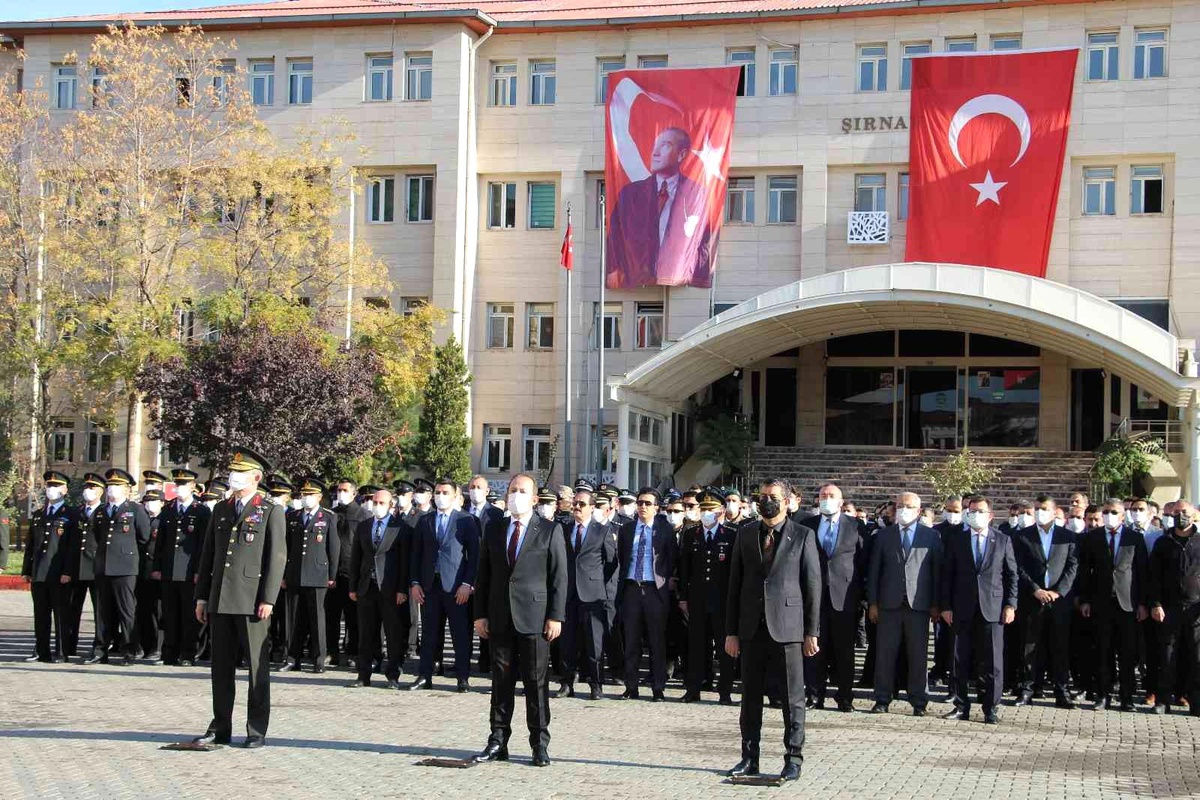 Şırnak\'ta 10 Kasım Atatürk\'ü anma töreni