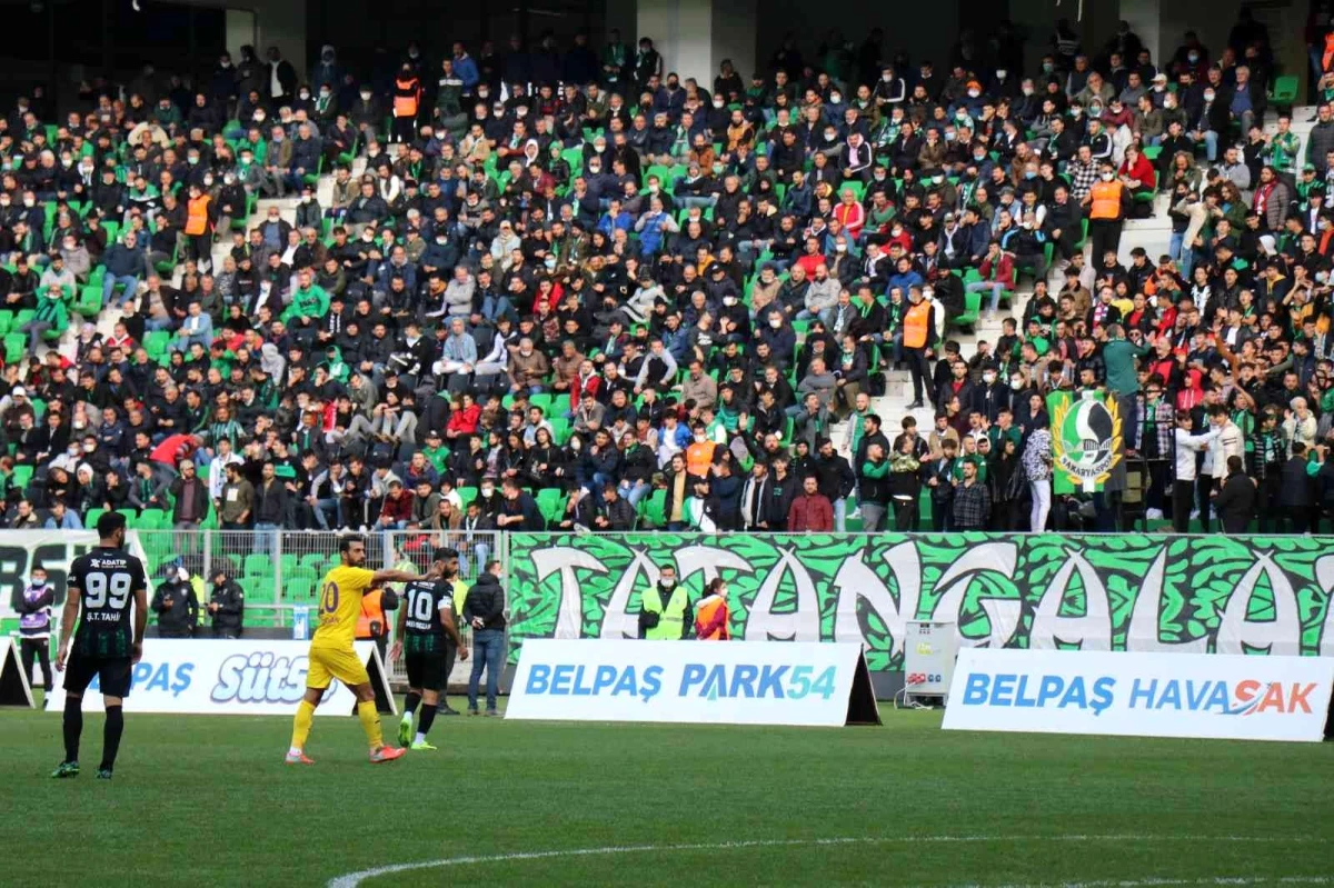 TFF 2. Lig: Sakaryaspor: 2 Afjet Afyonspor: 0