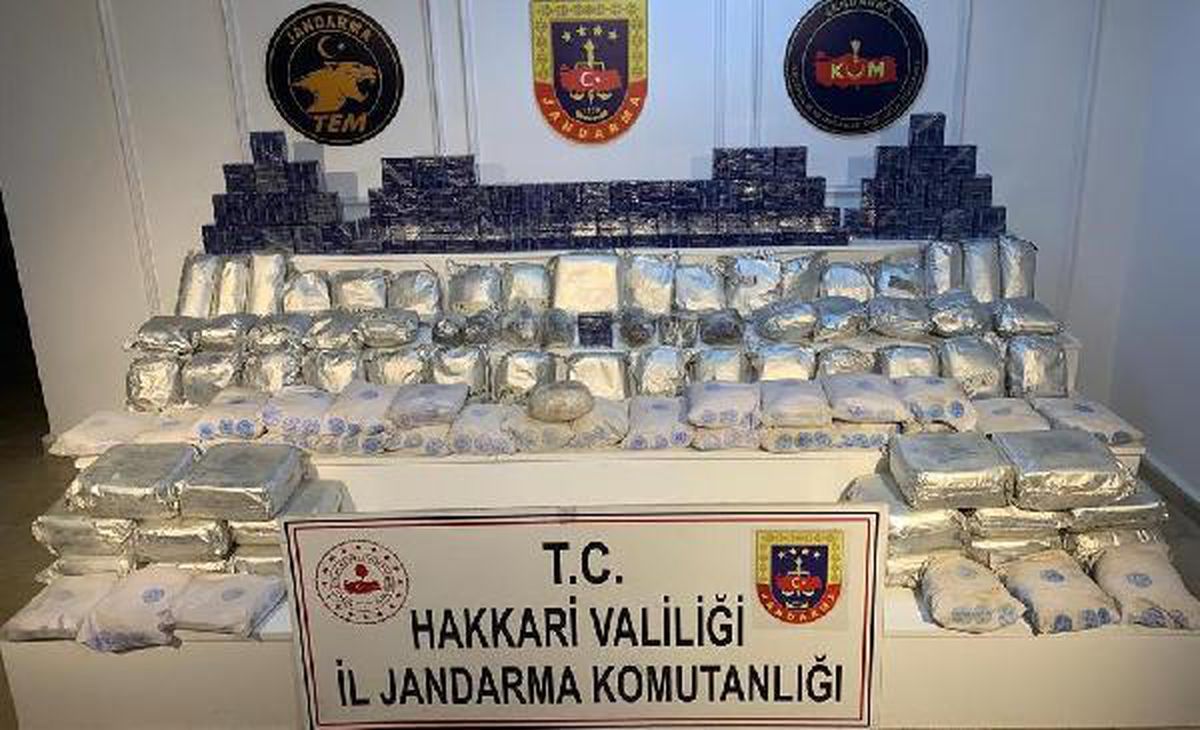 Yüksekova\'da 187 kilo uyuşturucu ele geçirildi