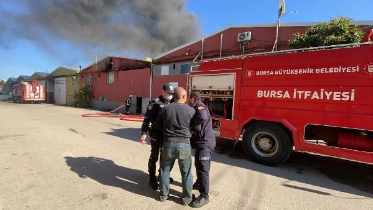 Son dakika haberleri! Bursa\'da tekstil fabrikasında yangın (1)