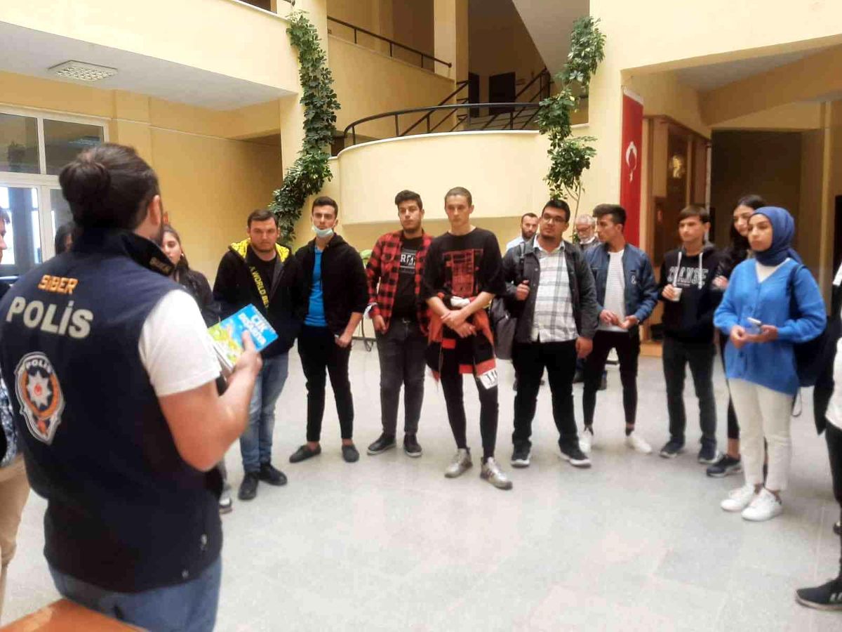Datça MYO öğrencilerine Siberay Projesi tanıtıldı