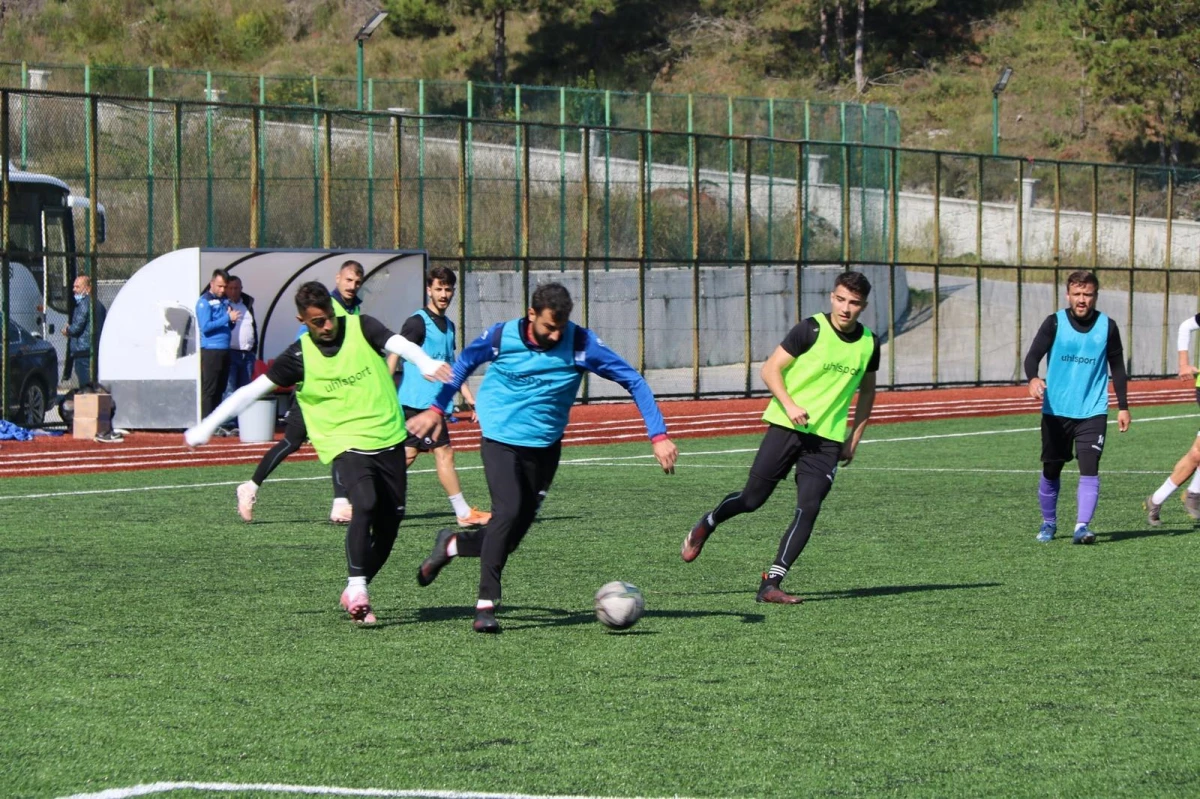 Ereğli Belediyespor, Beykozspor maçı hazırlıklarını sürdürüyor
