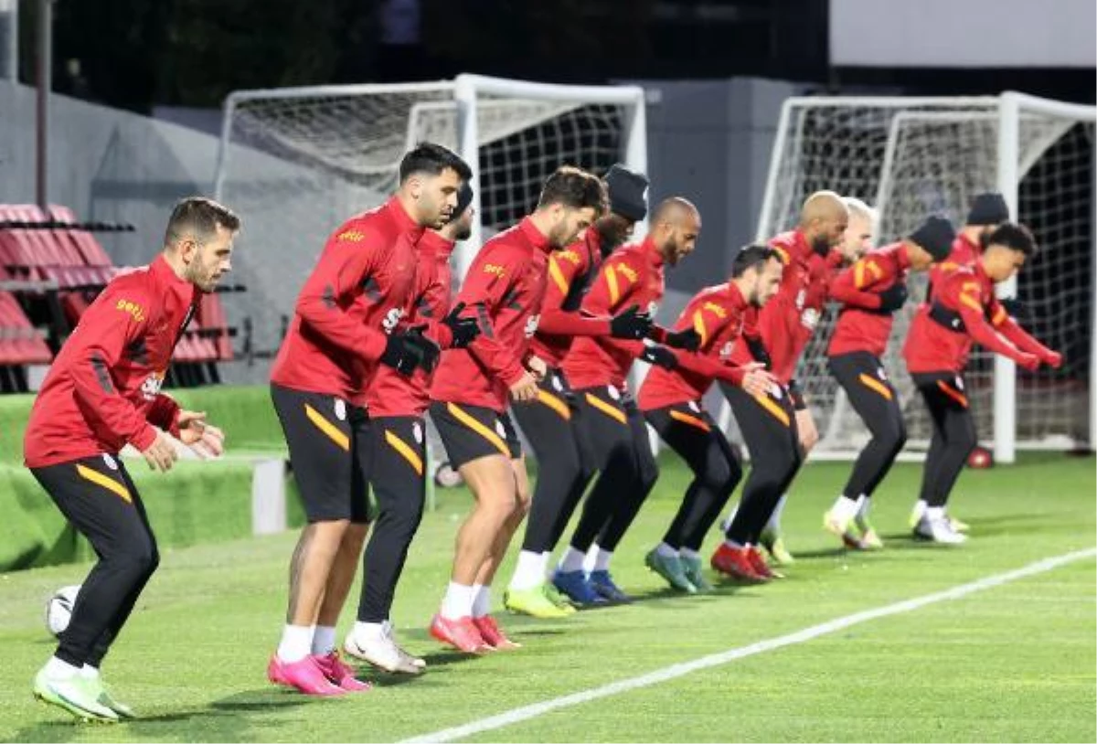 Galatasaray, Fenerbahçe derbisinin hazırlıklarına başladı