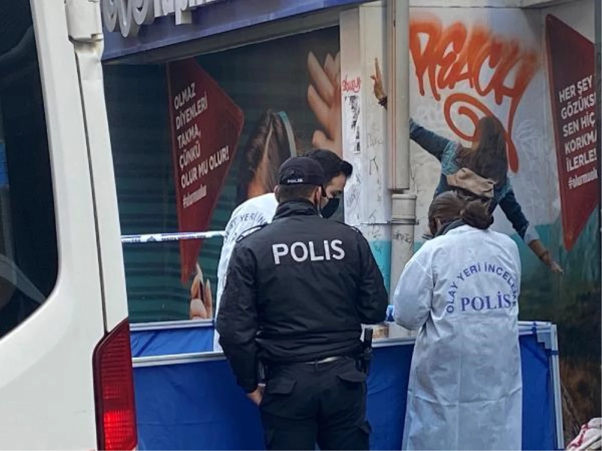 Kadıköy\'de sokakta bir kişi ölü bulundu