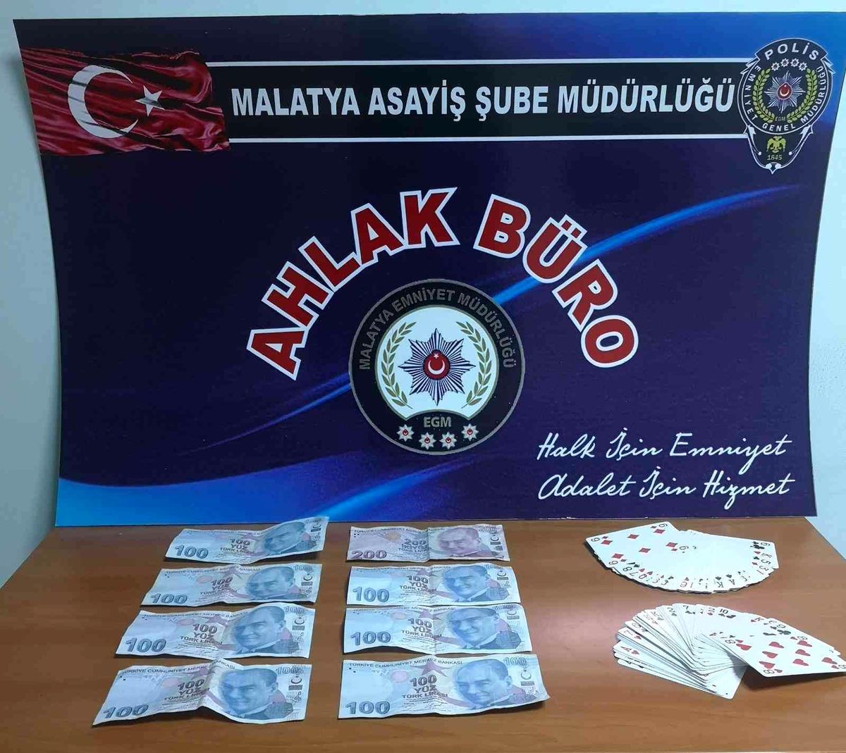Kumarcılara suçüstü