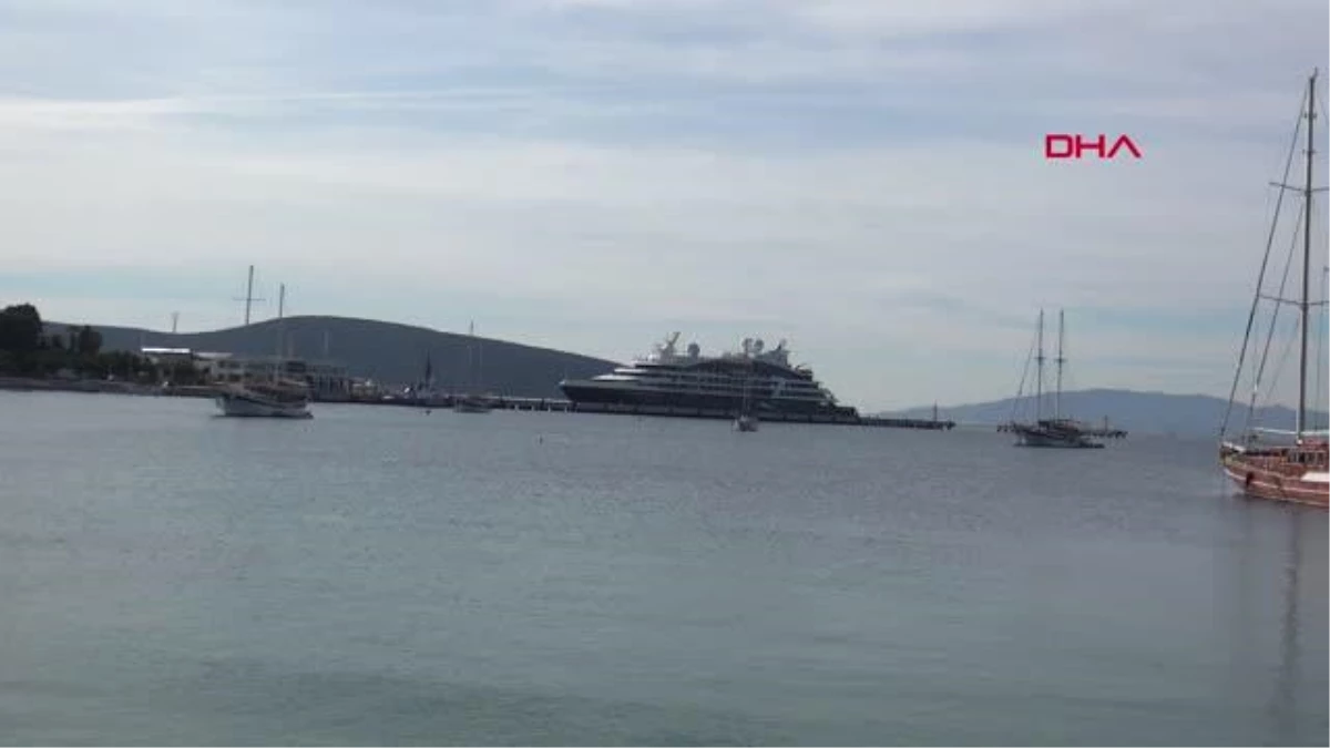 \'Le Jacques Cartier\' kruvaziyer gemisi, Bodrum Limanı\'na demir attı