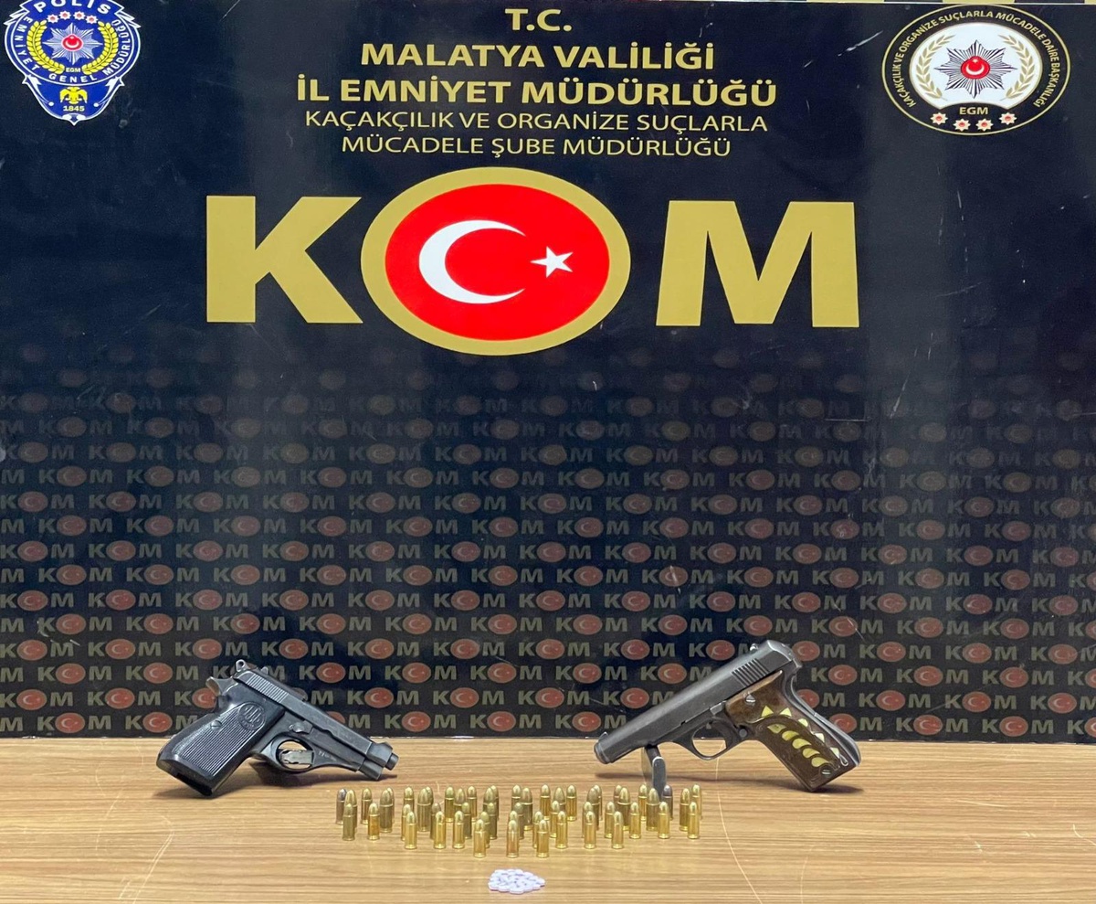 Malatya\'da iş yeri kurşunladıkları iddiasıyla 2 zanlı tutuklandı