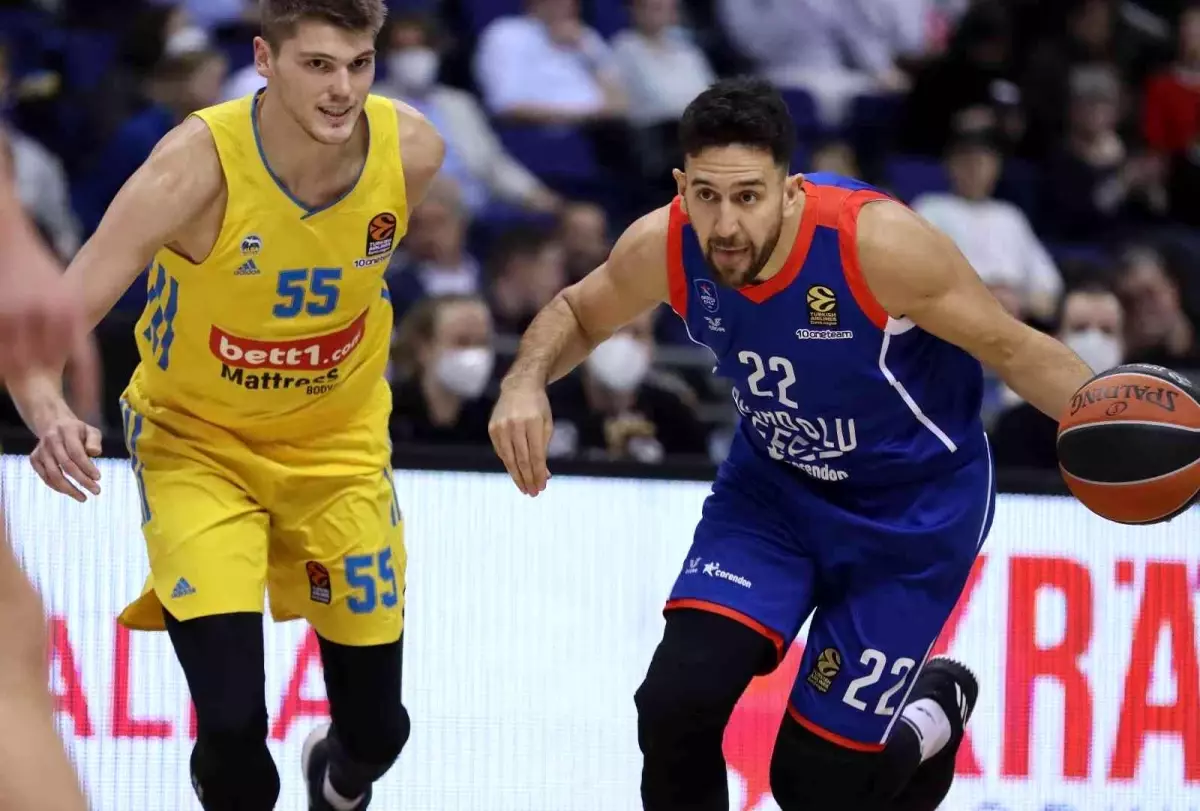 THY Euroleague: Alba Berlin: 63 - Anadolu Efes: 90