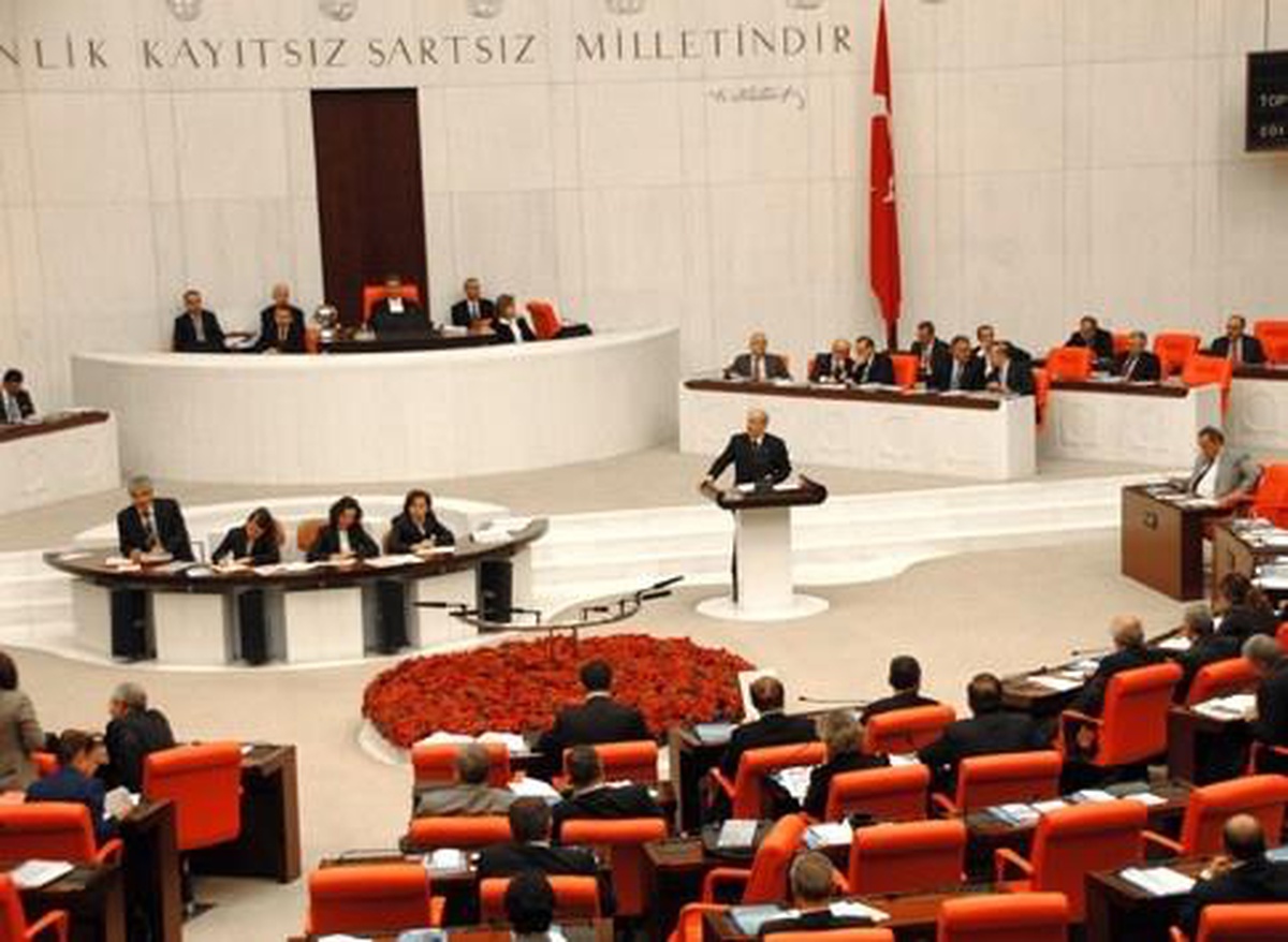 Türkiye ile Katar arasındaki niyet mektubuna ilişkin kanun teklifi kabul edildi