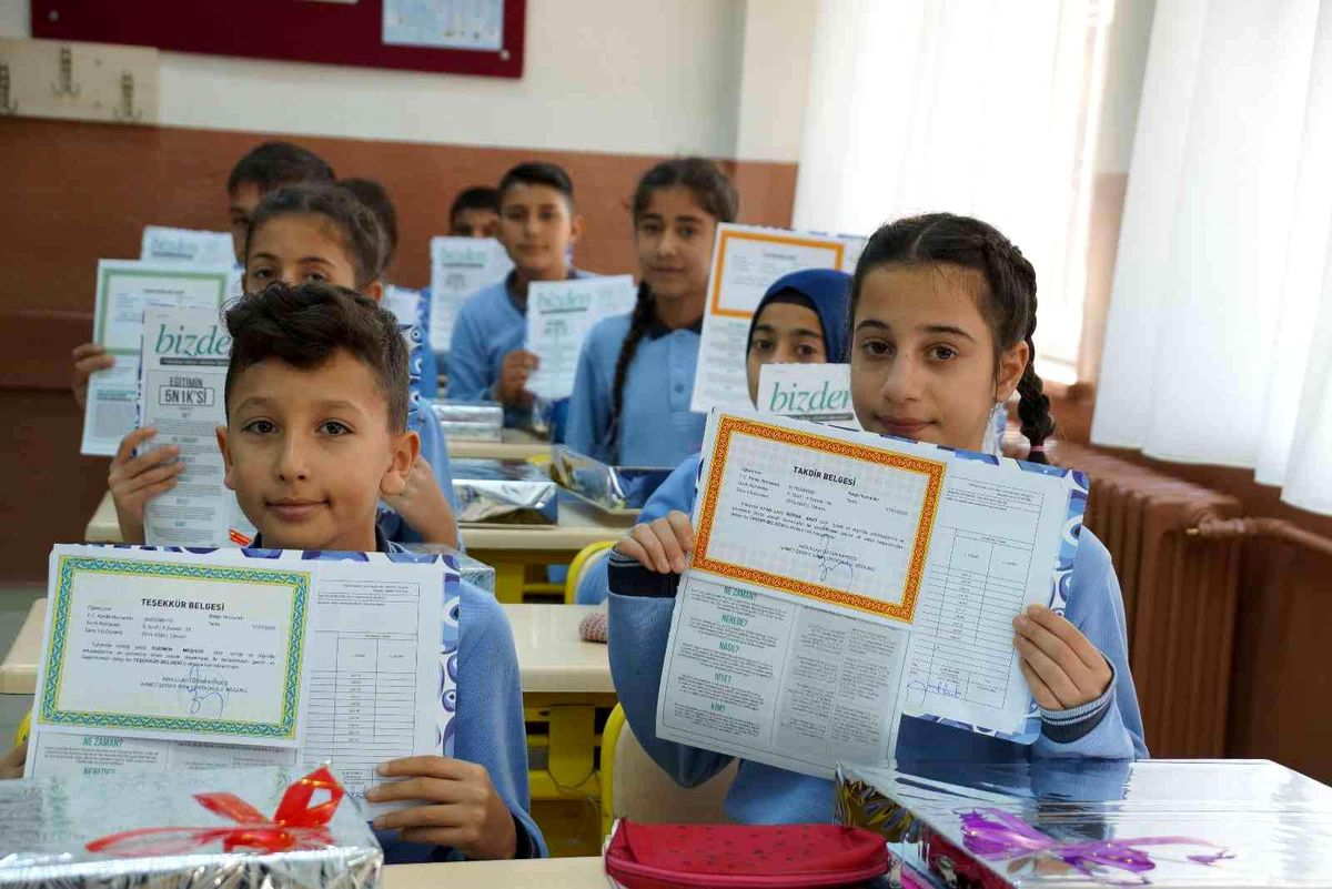 Aydın\'da 177 bin 497 öğrenci ara tatile giriyor
