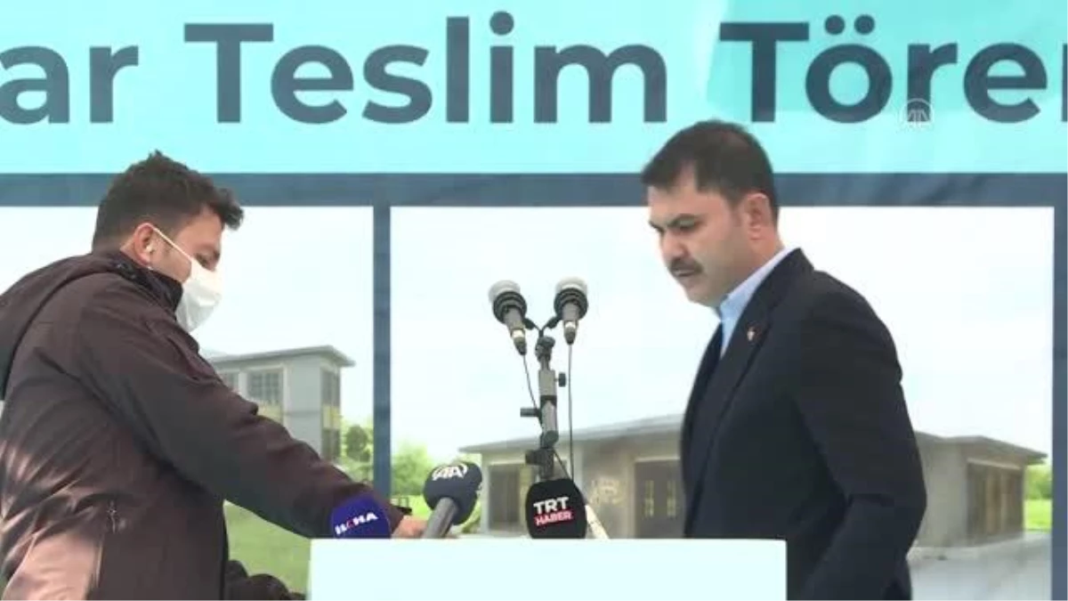 Bakan Murat Kurum, Ağrı\'daki mahalle konağının temel atma töreninde konuştu Açıklaması