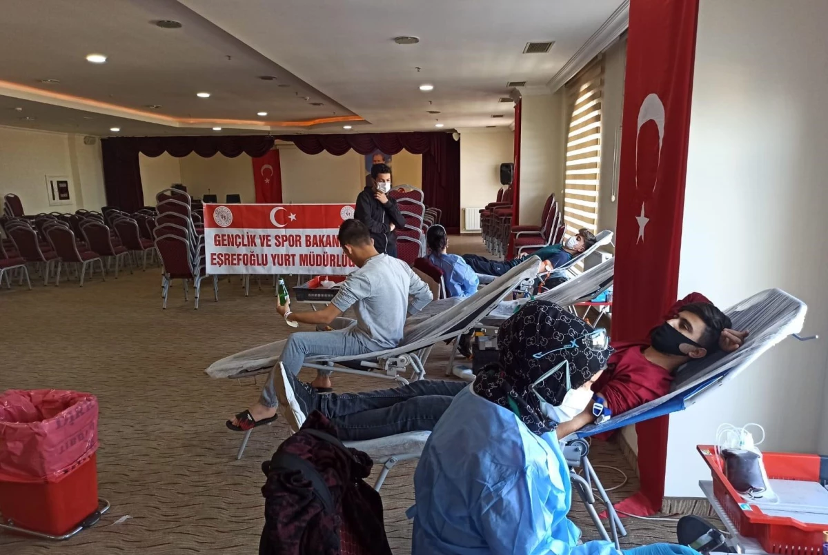 Beyşehir\'de KYK öğrencilerinden kan bağışı kampanyasına destek