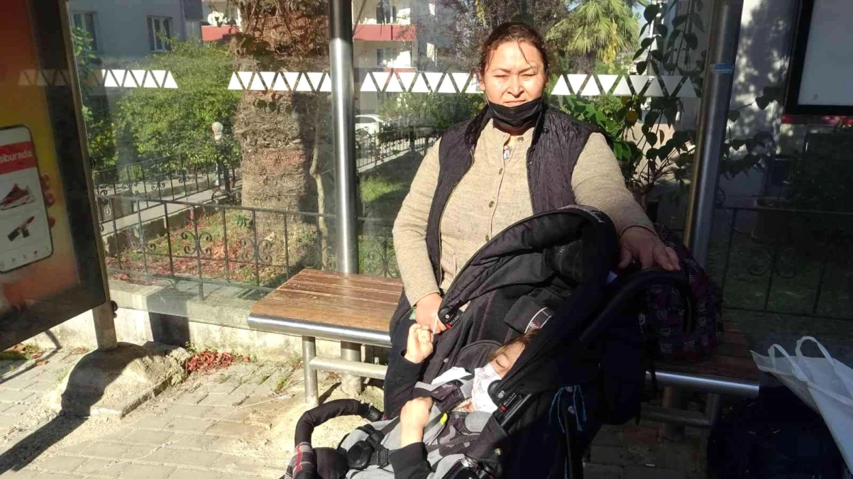 Bursa\'da engelli oğlu ile otobüse alınmayan anne konuştu
