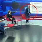 Mehmet Metiner apar topar yayını terk etti