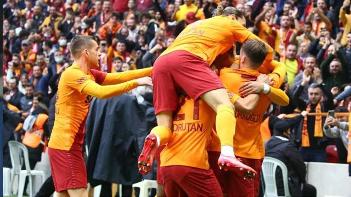 Galatasaray\'ın transferde hedefi belli! İşte Aslan\'ın istediği 3 futbolcu
