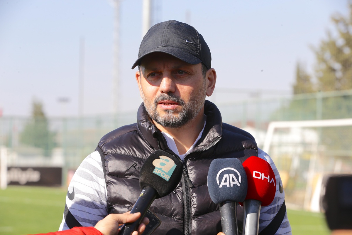 Gaziantep FK Teknik Direktörü Erol Bulut, Trabzonspor maçını değerlendirdi Açıklaması