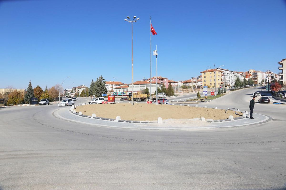 Karaman Belediyesinin alt yapı ve üst yapı çalışmaları sürüyor