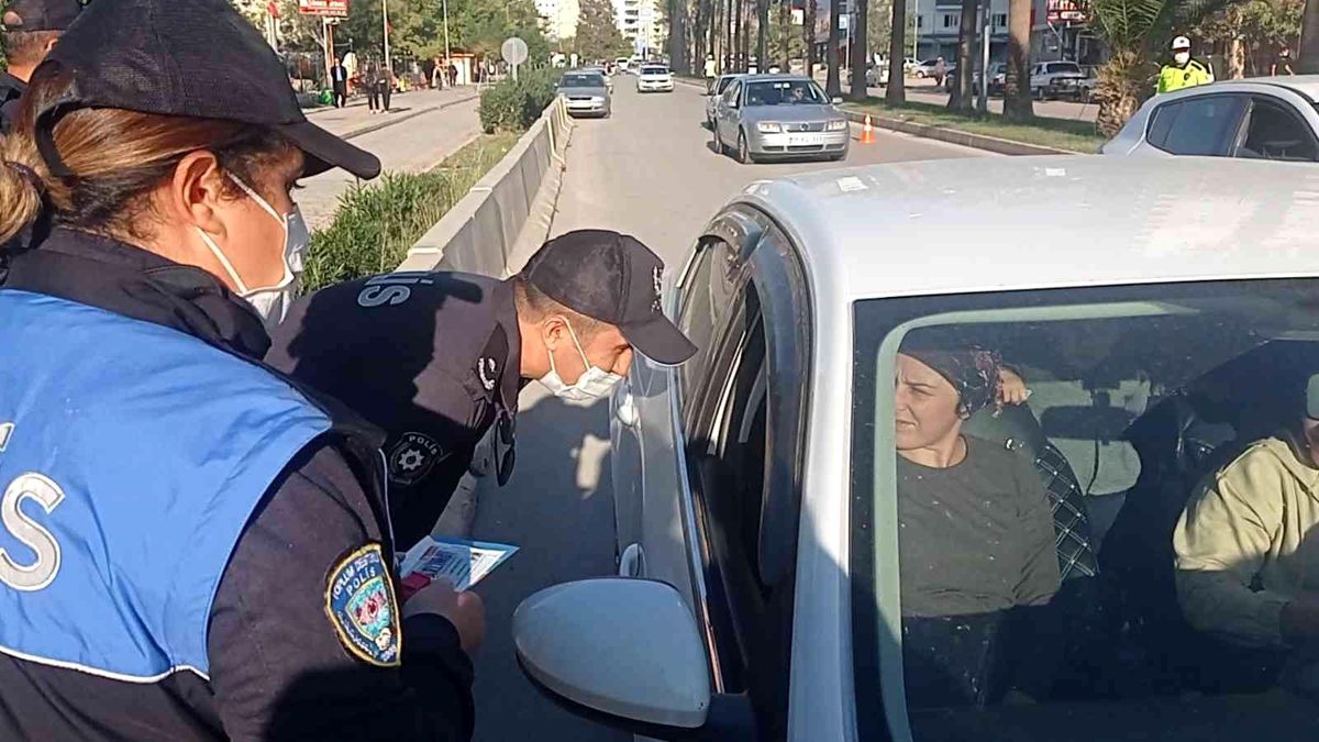 Kozan\'da emniyet kemeri denetimi