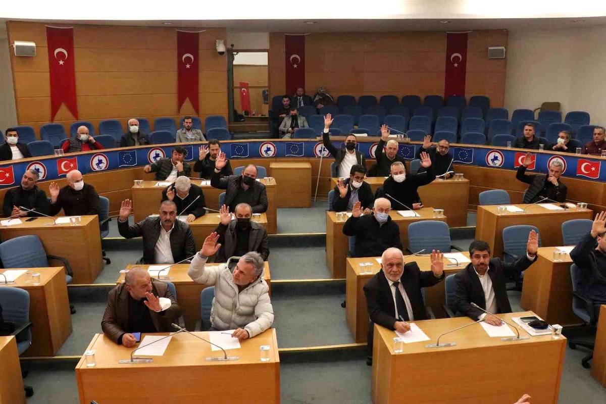 Meclisten projeler için borçlanma yetkisi