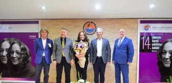 Mersin Kenti Edebiyat Ödülü yazar Nurdan Gürbilek'e verildi