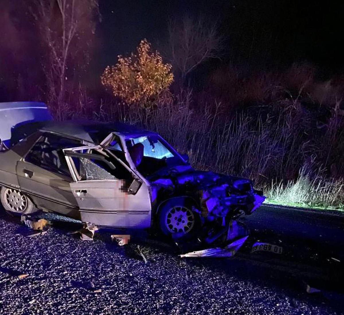 Otomobil traktöre arkadan çarptı: 1 ölü, 6 yaralı