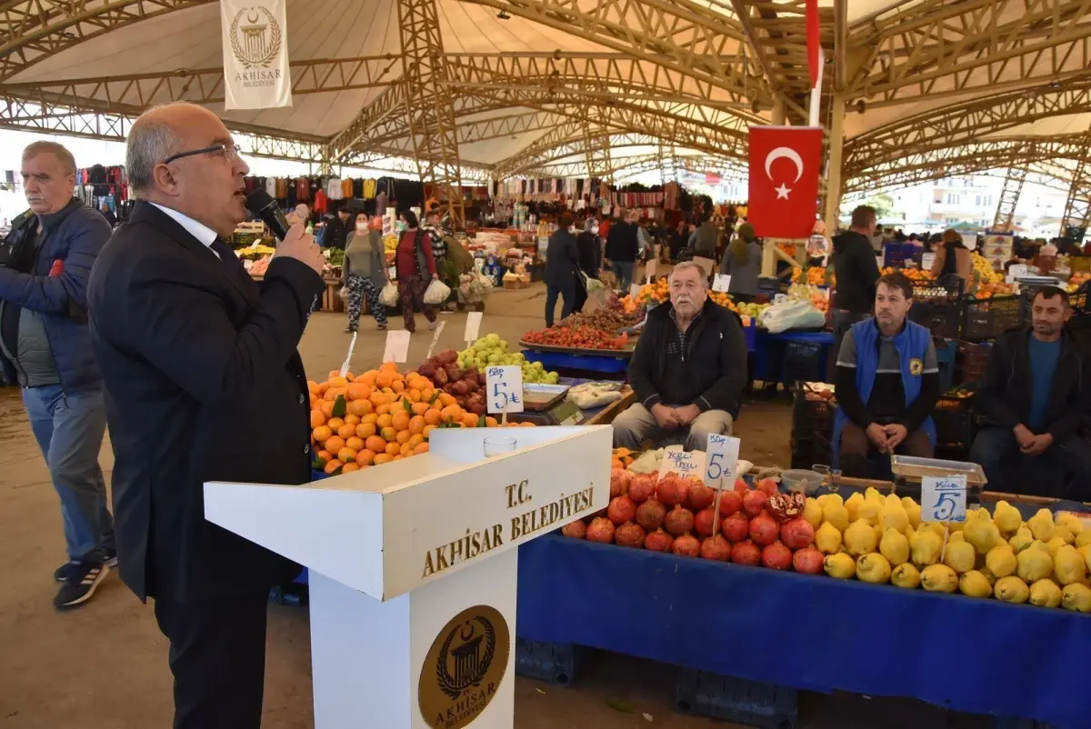 Pazarcılar Akhisar\'da buluştu