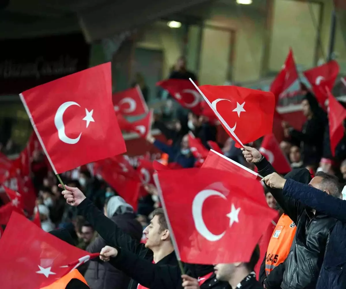 2022 FIFA Dünya Kupası Avrupa Elemeleri: Türkiye: 1 Cebelitarık: 0 (Maç devam ediyor)