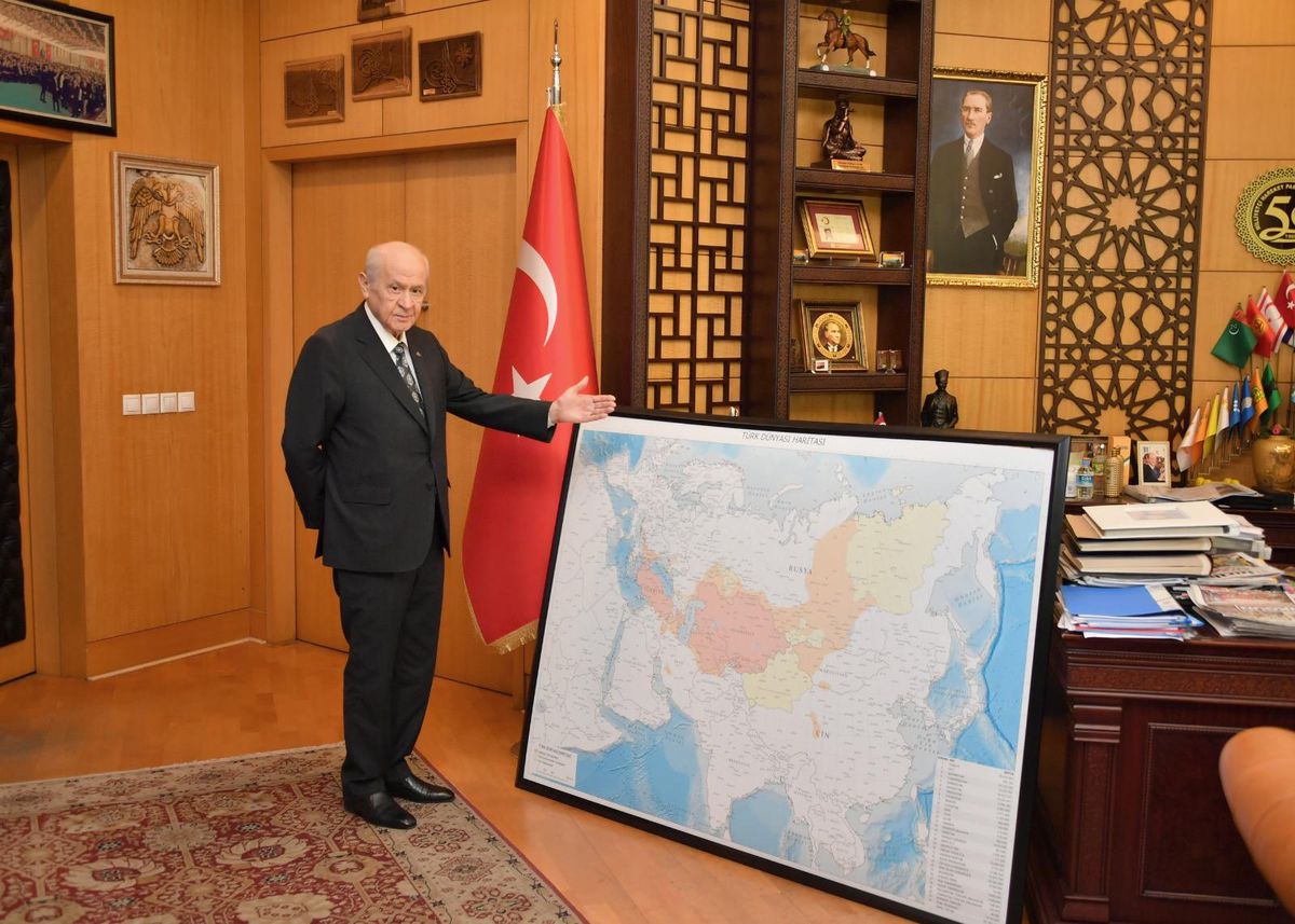 Bahçeli\'den Cumhurbaşkanı Erdoğan\'a tebrik