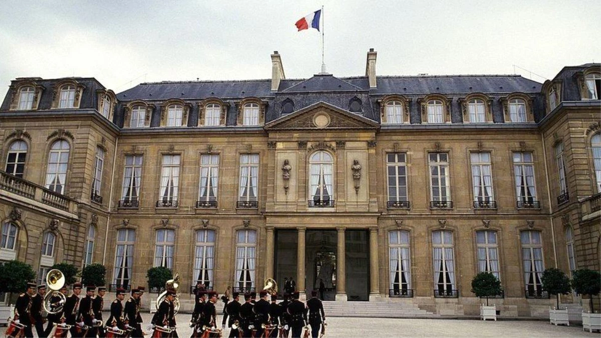 Fransa\'da Elysee Sarayı\'ndaki tecavüz iddiasına soruşturma açıldı
