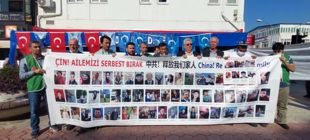 Hatay'da Çin'in Uygur Türklerine yönelik politikası protesto edildi