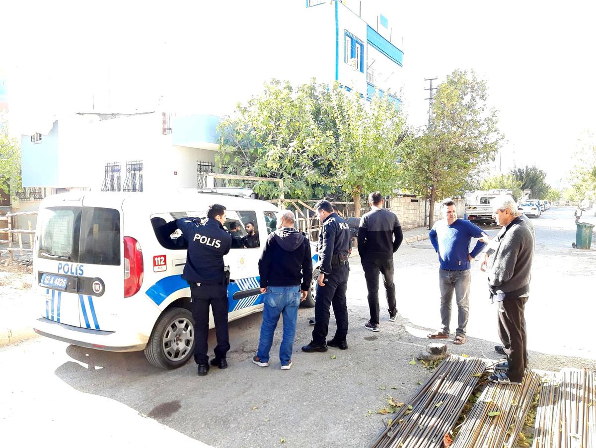 İki grup arasında bıçaklı kavga: 1 yaralı