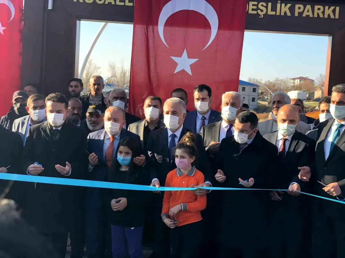 Kocaeli Belediyesinden Kars\'a kardeşlik parkı