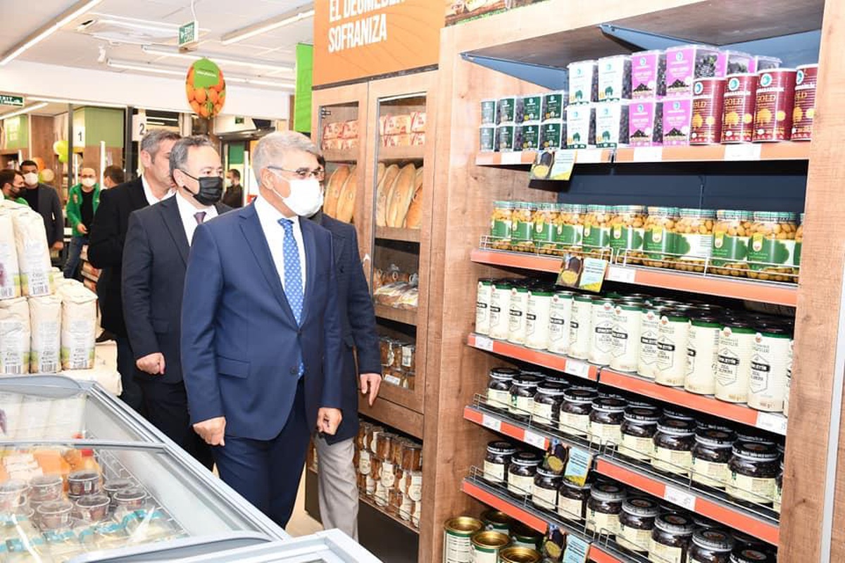 Türkiye Tarım Kredi Kooperatif Market\'in 550\'nci şubesi Karabük\'te açıldı