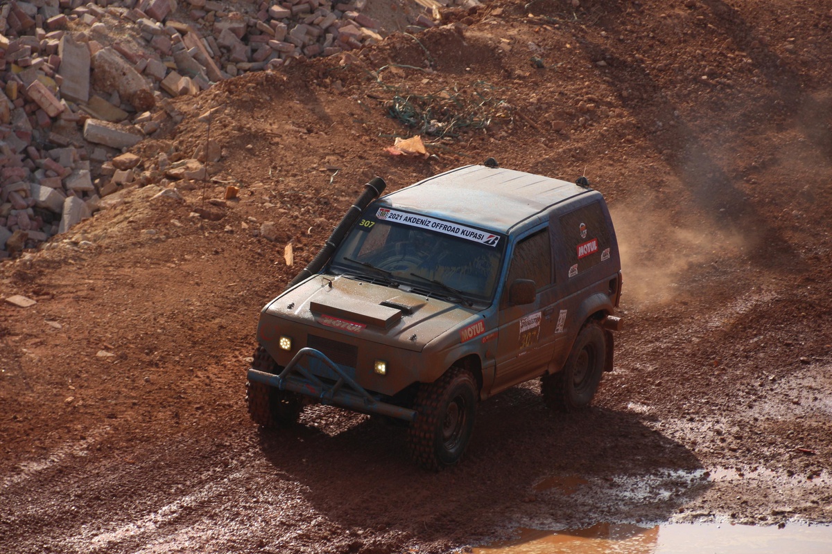 Akdeniz Off-Road Kupası 2. Ayak Yarışları Antalya\'da başladı