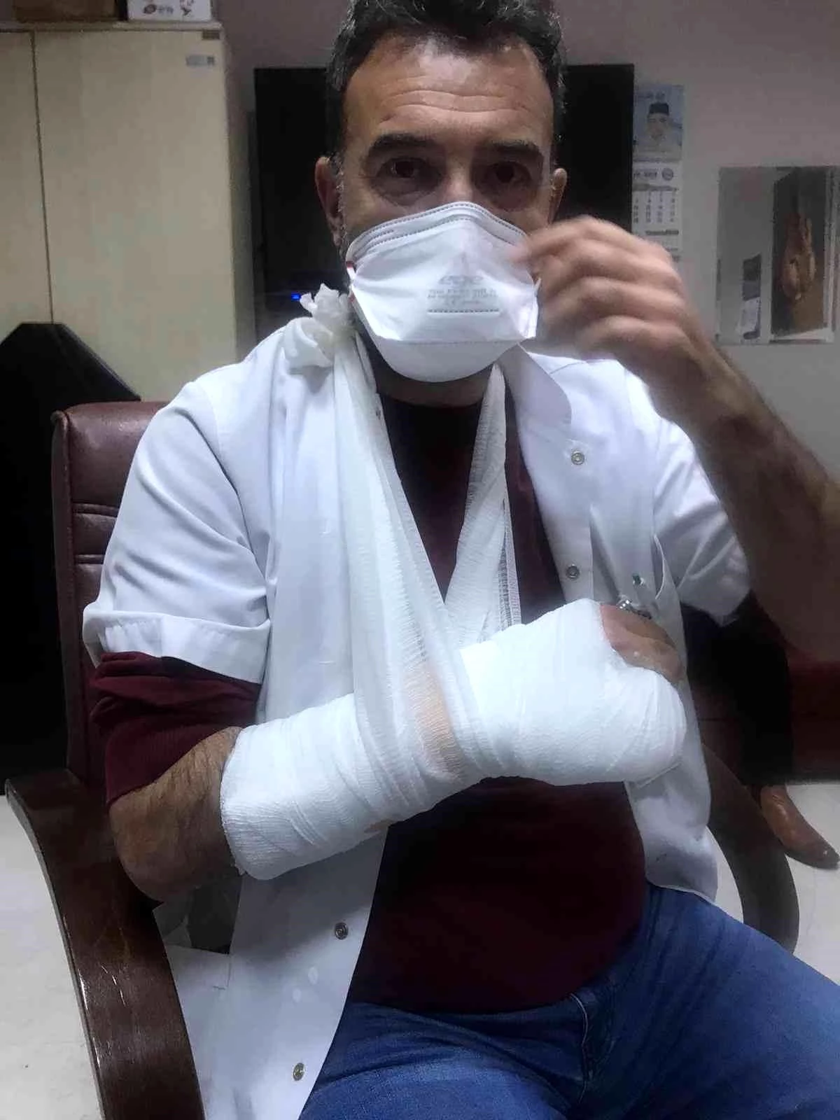 Malatya\'da doktoru ve sağlık çalışanını darbeden zanlı savcılığın itirazı üzerine tekrar yakalandı
